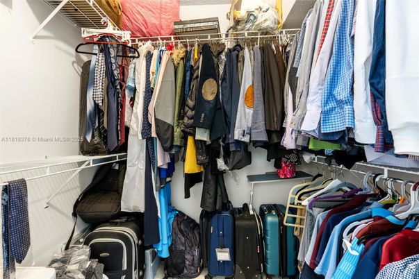 Interior, Walk-in Closets