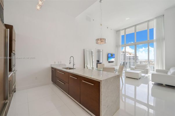 Interior, Kitchen, Living room, Pendant Lights, Stainless Steel Appliances, Water