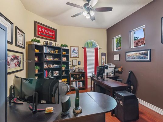 Home Office, Interior, Wood Texture Flooring