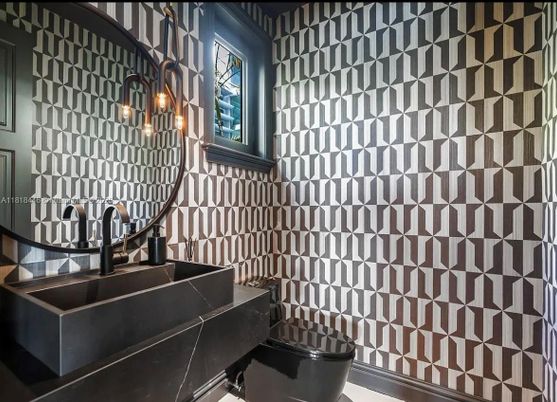 Bathroom, Interior