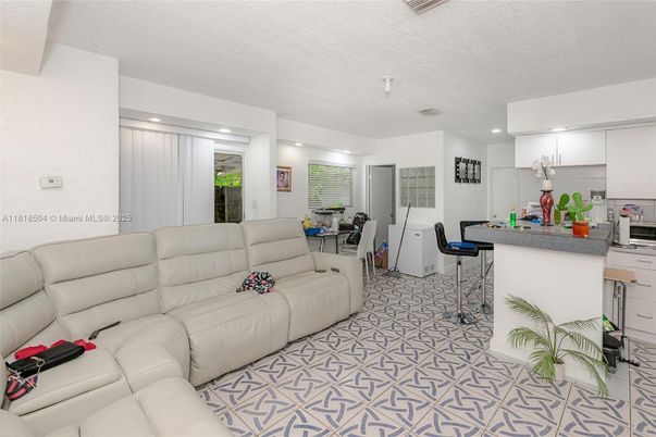 Interior, Kitchen, Living room, Recessed Lighting