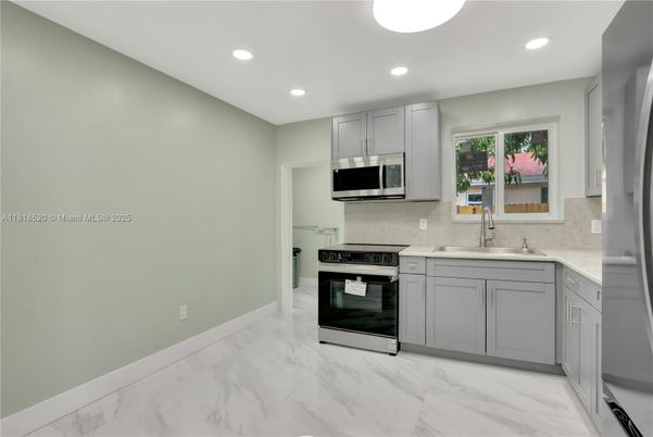 Interior, Kitchen, Marble, Recessed Lighting, Stainless Steel Appliances