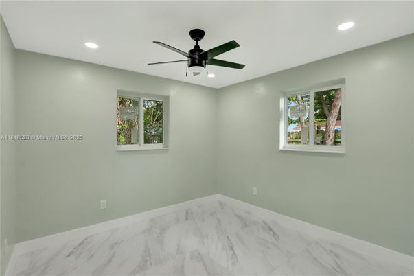 Empty room, Interior, Marble, Recessed Lighting