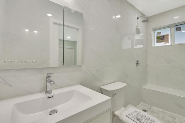 Bathroom, Interior, Marble Walls, Recessed Lighting