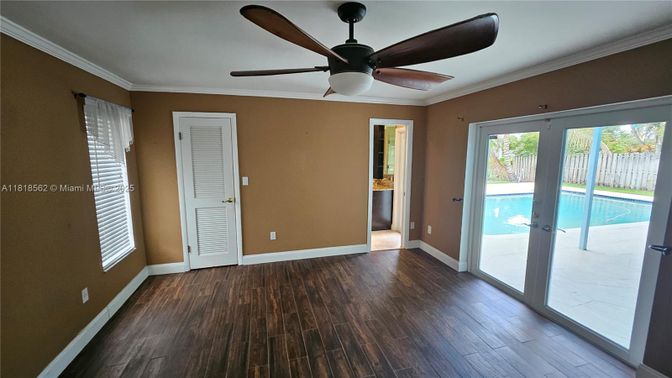 Empty room, Interior, Wood Texture Flooring
