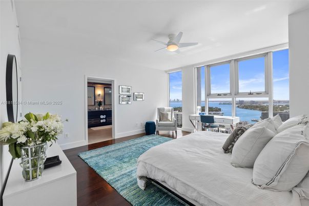Bedroom, Interior, Water, Wood Texture Flooring