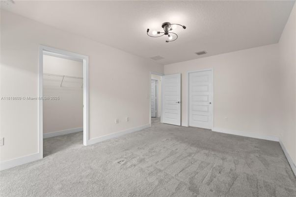 Chandelier, Empty room, Interior