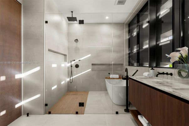 Bathroom, Free Standing Baths, Glass Shower, Interior, Recessed Lighting