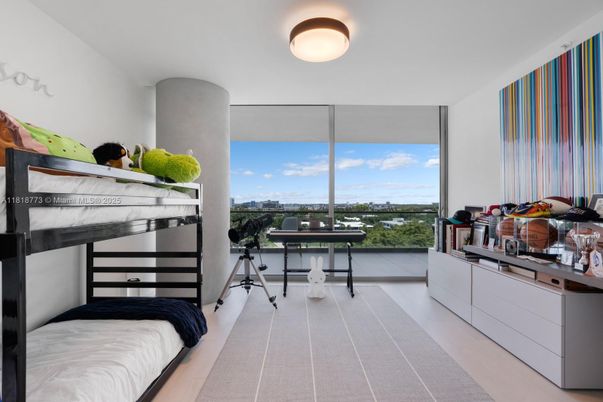 Bedroom, Interior, Water
