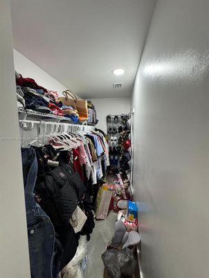 Interior, Recessed Lighting, Walk-in Closets