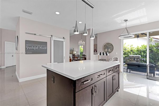 Dining room, Interior, Kitchen, Pendant Lights, Recessed Lighting
