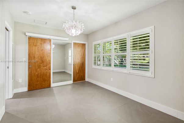 Chandelier, Empty room, Interior
