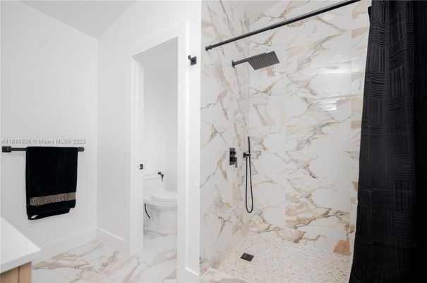Bathroom, Interior, Marble, Marble Walls