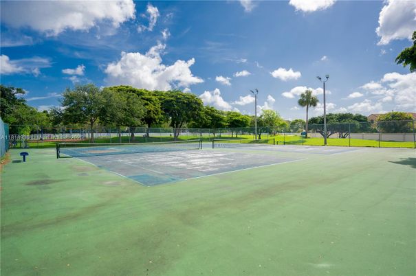 Exterior, Tennis Courts