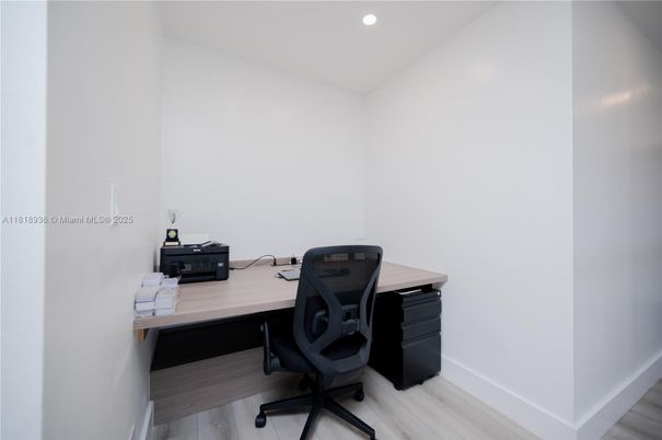 Home Office, Interior, Recessed Lighting, Wood Texture Flooring