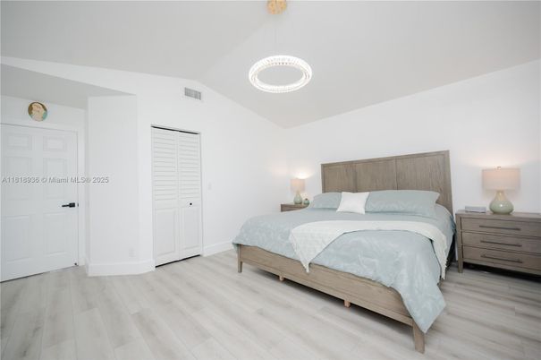 Bedroom, Interior, Pendant Lights, Wood Texture Flooring