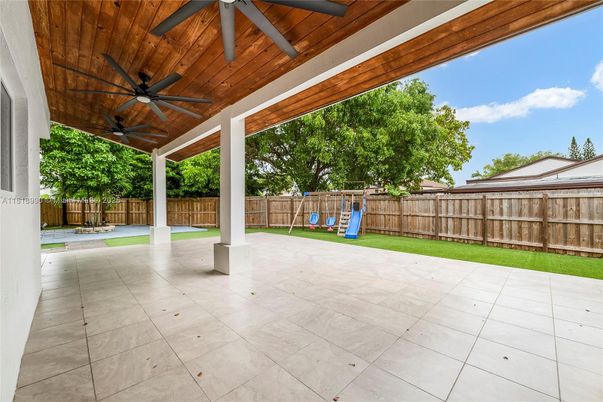 Backyard, Exterior, Playground