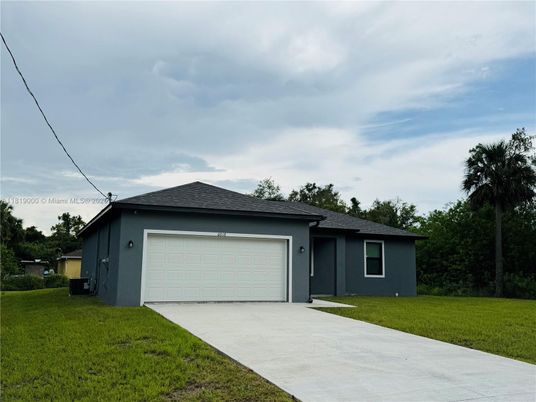 Attached, Backyard, Exterior, Facade, Ranch