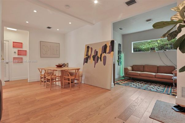 Dining room, Interior, Living room, Recessed Lighting, Wood Texture Flooring