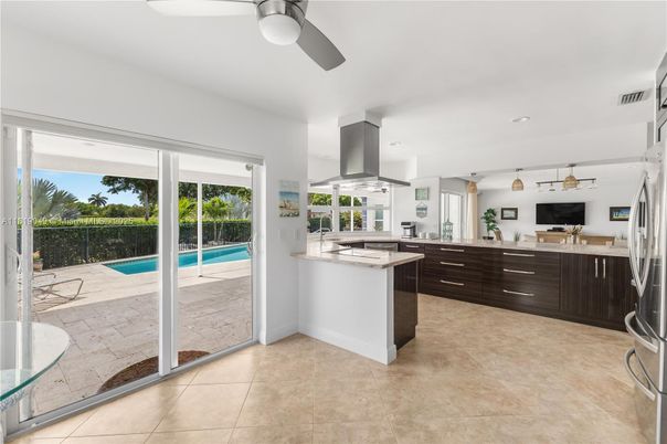 Interior, Kitchen, Recessed Lighting