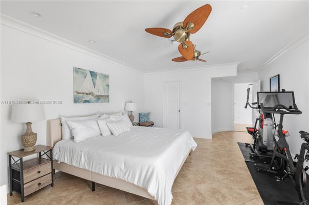 Bedroom, Fitness Equipment, Interior, Recessed Lighting