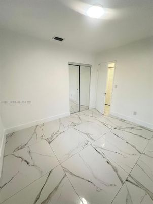Empty room, Interior, Marble