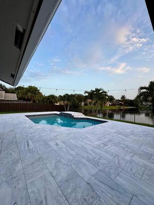 Exterior, Pool, Water