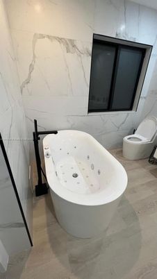 Bathroom, Free Standing Baths, Interior, Marble Walls