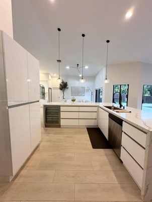 Interior, Kitchen, Pendant Lights, Recessed Lighting, Wood Texture Flooring