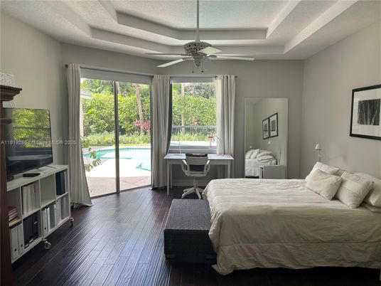 Bedroom, Home Office, Interior, Wood Texture Flooring