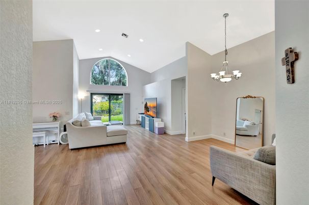 Chandelier, Interior, Living room, Recessed Lighting, Wood Texture Flooring