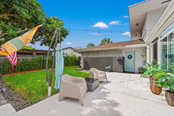 Backyard, Exterior