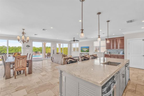Chandelier, Dining room, Interior, Kitchen, Living room, Pendant Lights, Recessed Lighting