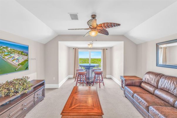 Dining room, Interior