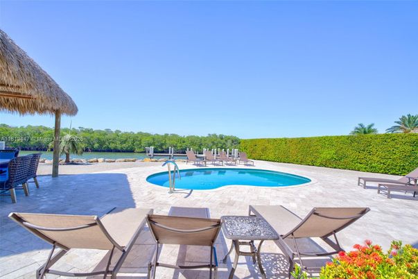 Exterior, Pool, Water