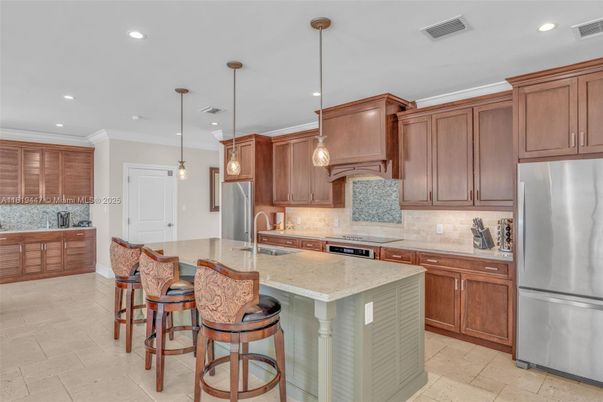 Interior, Kitchen, Pendant Lights, Recessed Lighting, Stainless Steel Appliances