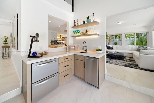 Interior, Kitchen, Living room, Marble, Recessed Lighting, Stainless Steel Appliances