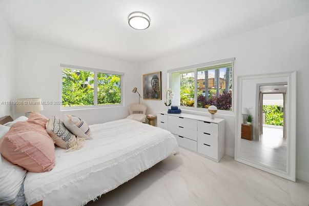 Bedroom, Interior, Marble