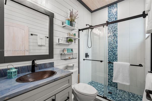 Bathroom, Glass Shower, Interior