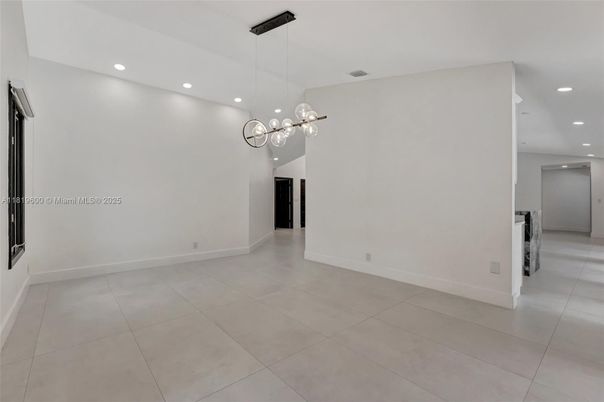 Empty room, Interior, Pendant Lights, Recessed Lighting