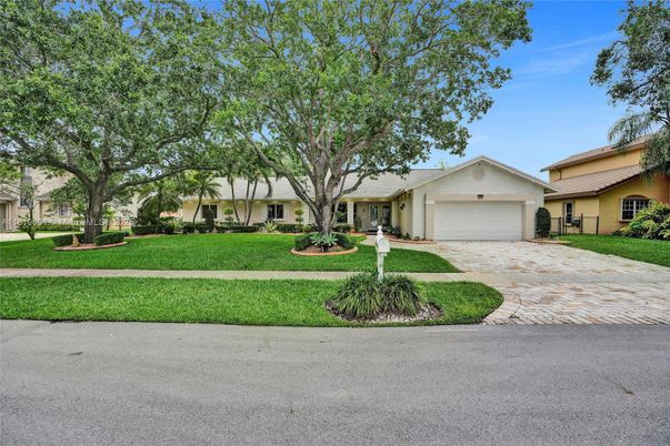 Attached, Backyard, Exterior, Facade, Ranch