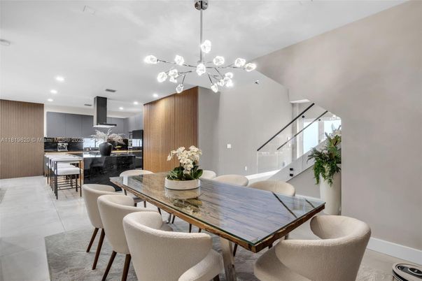 Dining room, Interior, Kitchen, Pendant Lights, Recessed Lighting
