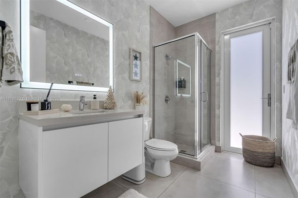 Bathroom, Glass Shower, Interior