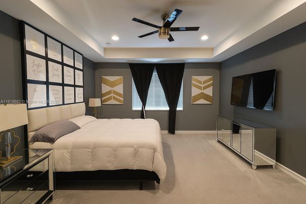 Bedroom, Interior, Recessed Lighting