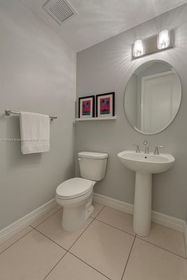 Bathroom, Interior