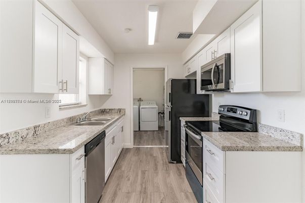 Interior, Kitchen, Washer, Wood Texture Flooring