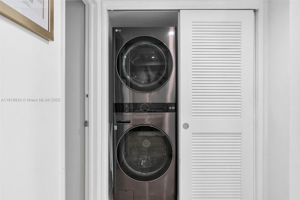 Interior, Utility Closets, Washer