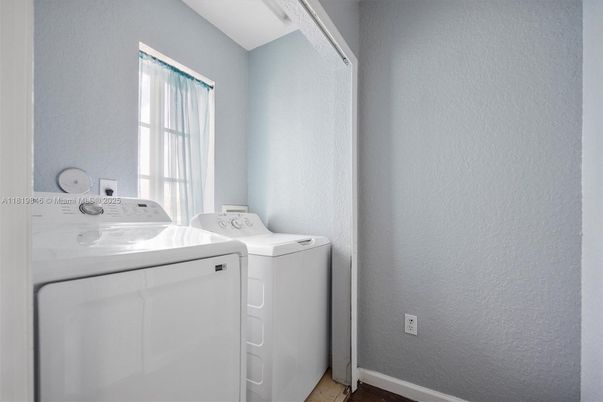 Interior, Washer