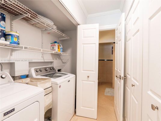 Interior, Utility Closets, Washer
