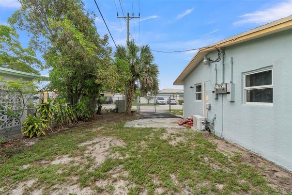 Backyard, Exterior